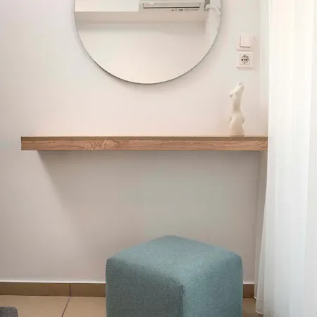 Apartman Coastal Bliss - 3 Min To - Gaia 1 Kosz